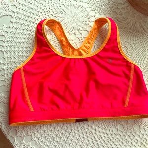Reversible sports bra